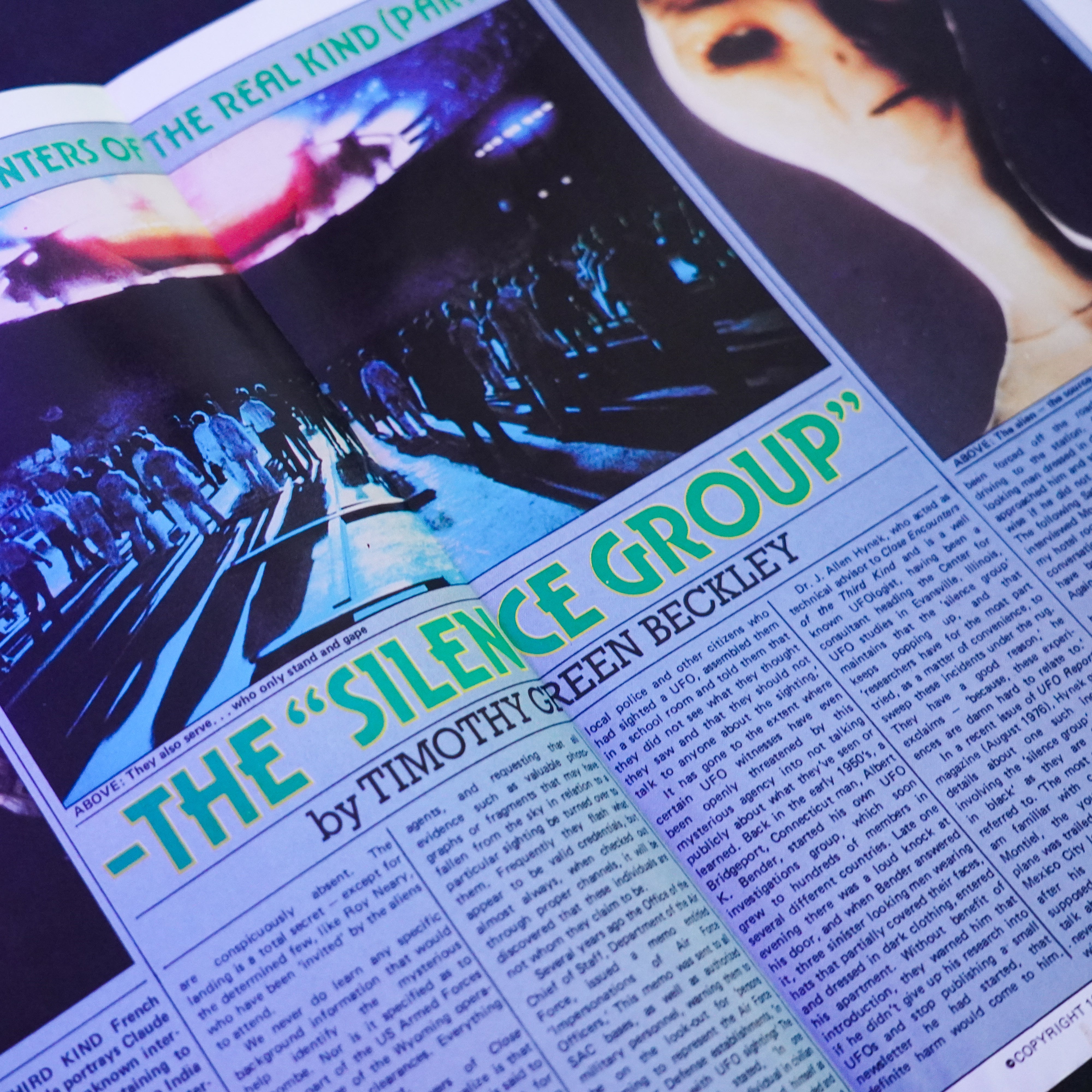 Vintage Close Encounters of the Third Kind Poster Magazine