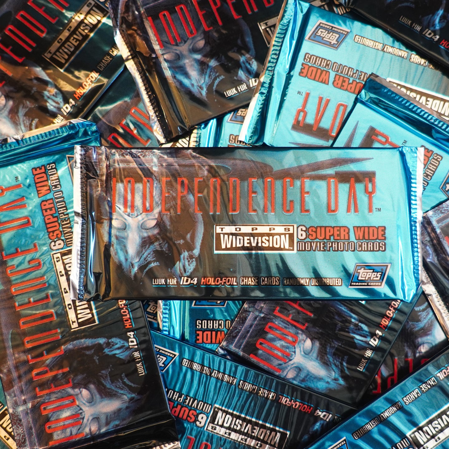 Vintage Independence Day Movie Trading Card Pack (1996)